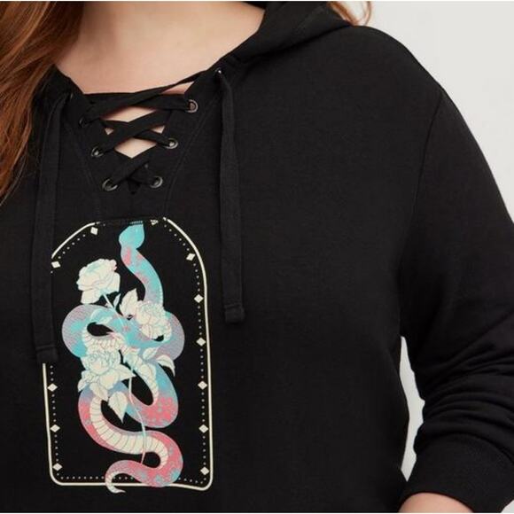 Torrid Lace Up Black Fleece Hoodie with Snake & Roses Graphic, size 1 - Picture 7 of 7